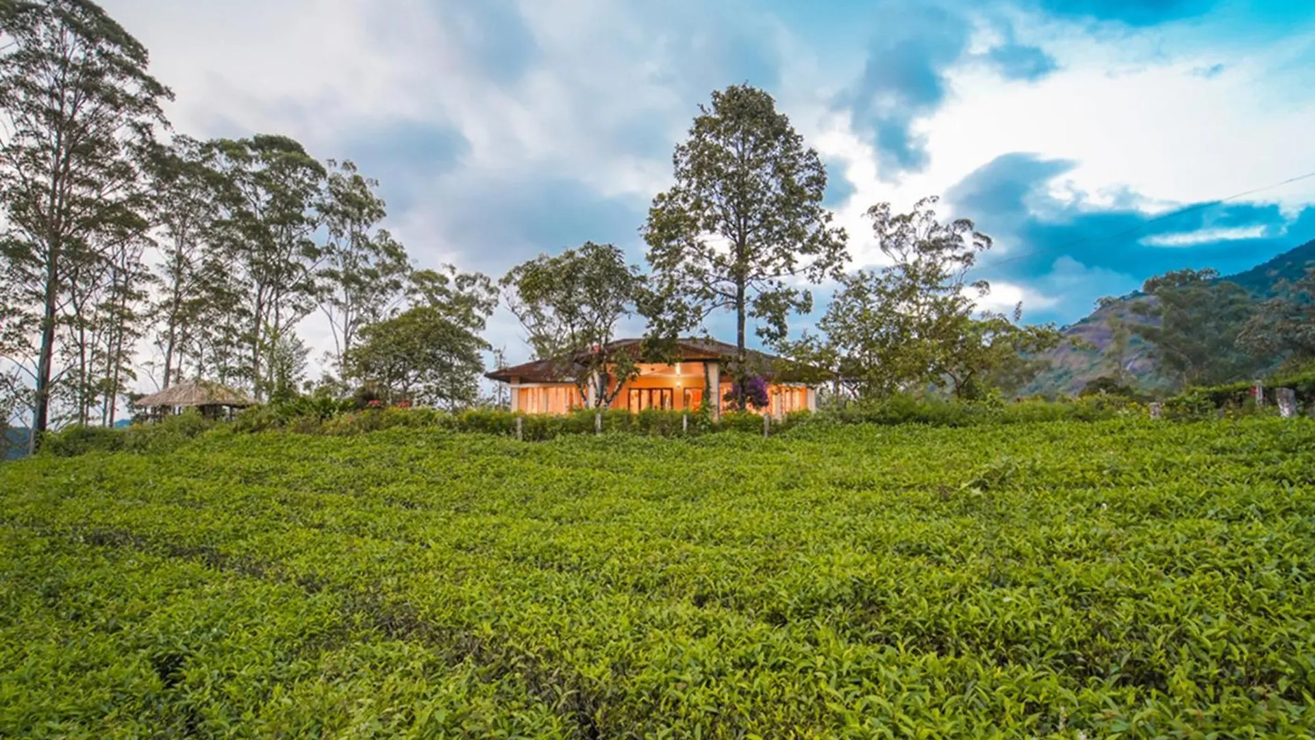 Munnar Tea Bungalows With Waterfalls By Voye Homes 0*,  Índia