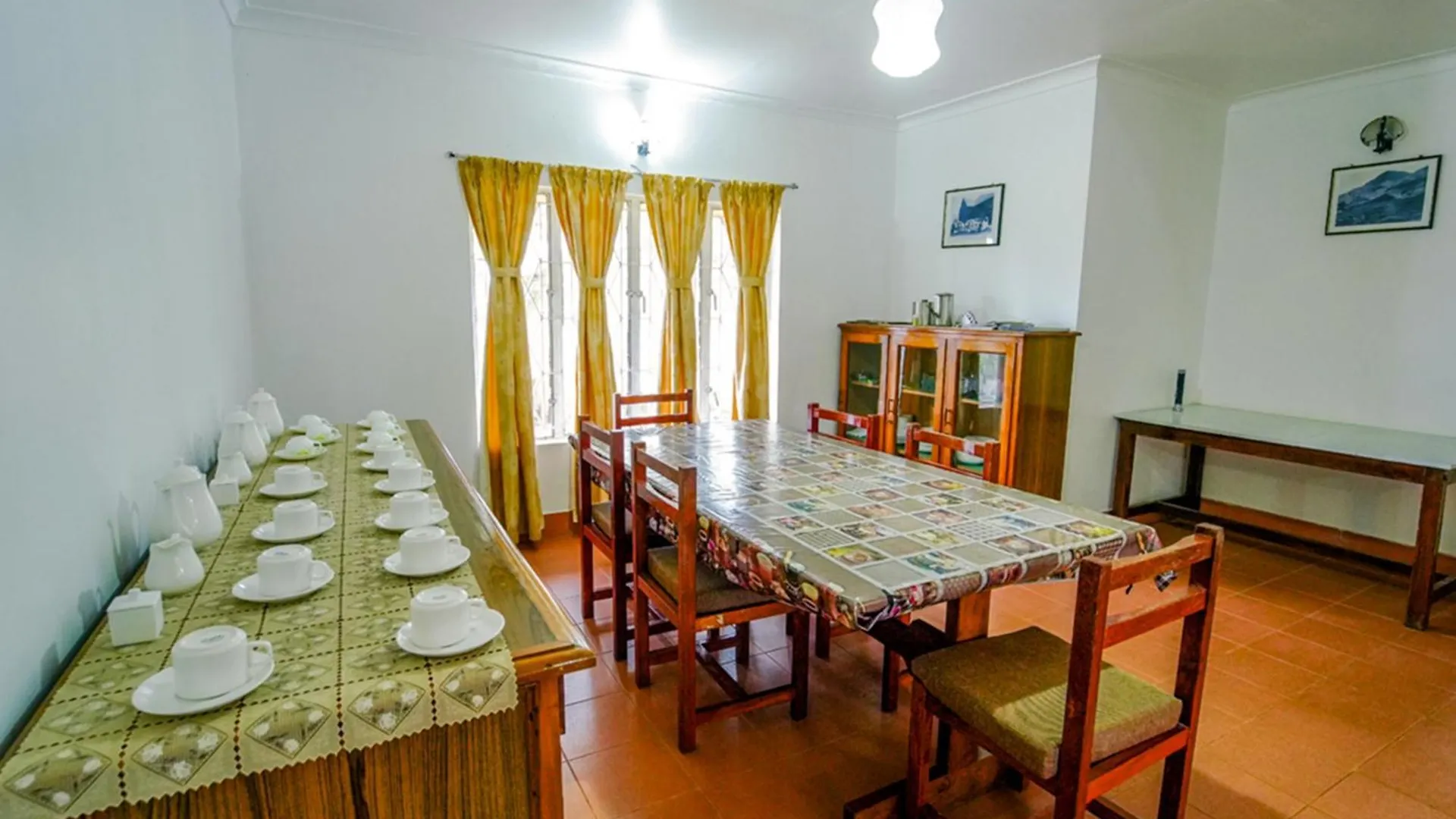 Munnar Tea Bungalows With Waterfalls By Voye Homes