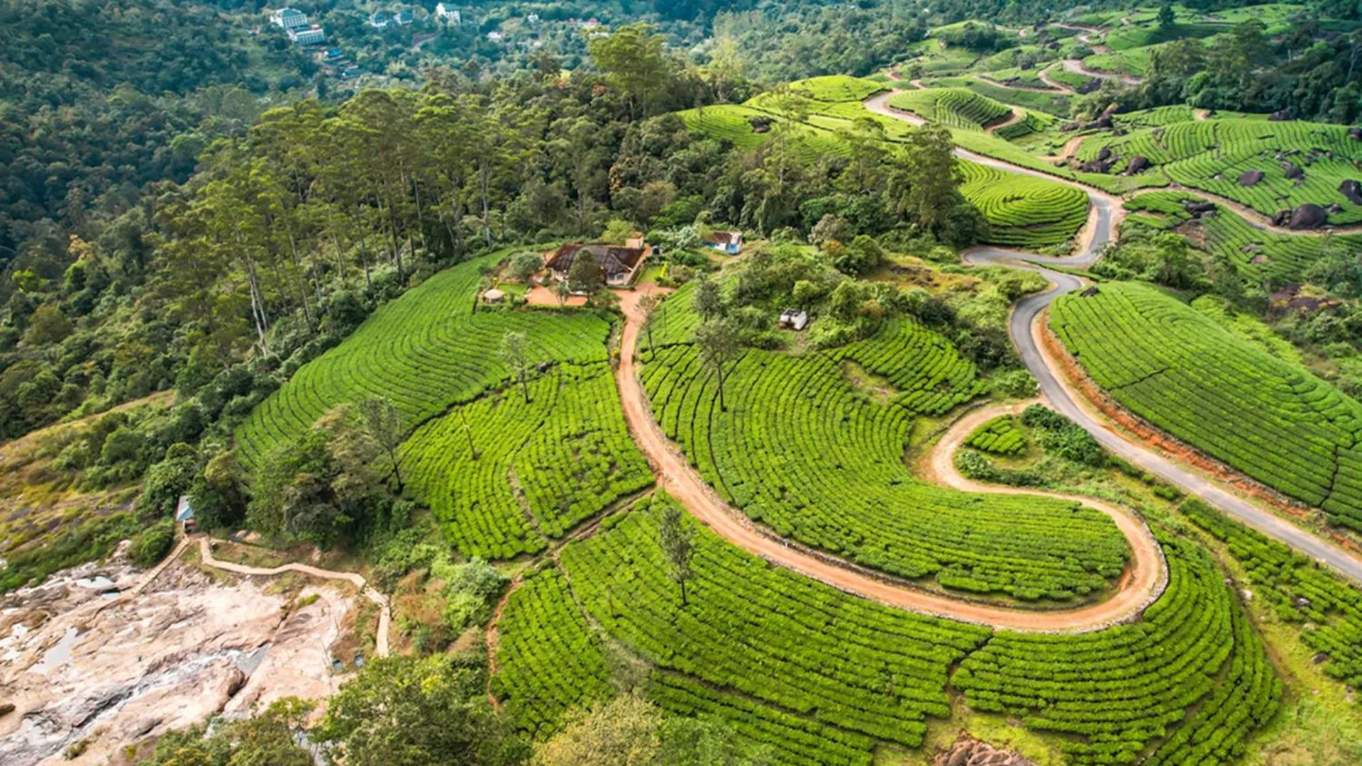 Munnar Tea Bungalows With Waterfalls By Voye Homes Villa
