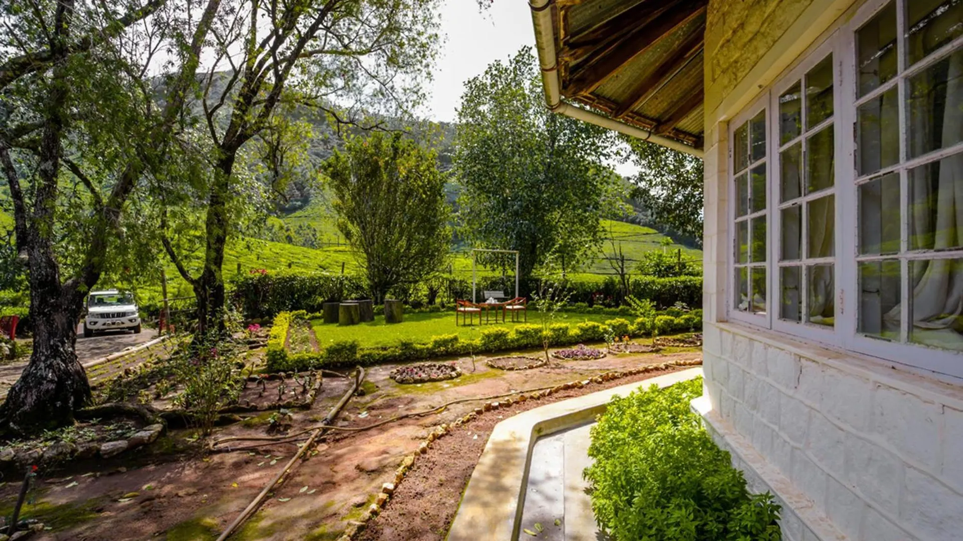 Munnar Tea Bungalows With Waterfalls By Voye Homes