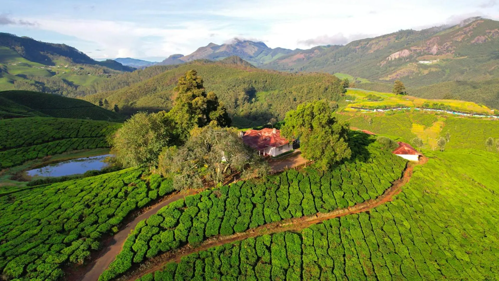 Munnar Tea Bungalows With Waterfalls By Voye Homes Villa